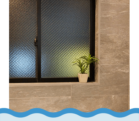 窓開口(樹脂窓枠及びタイル窓枠)