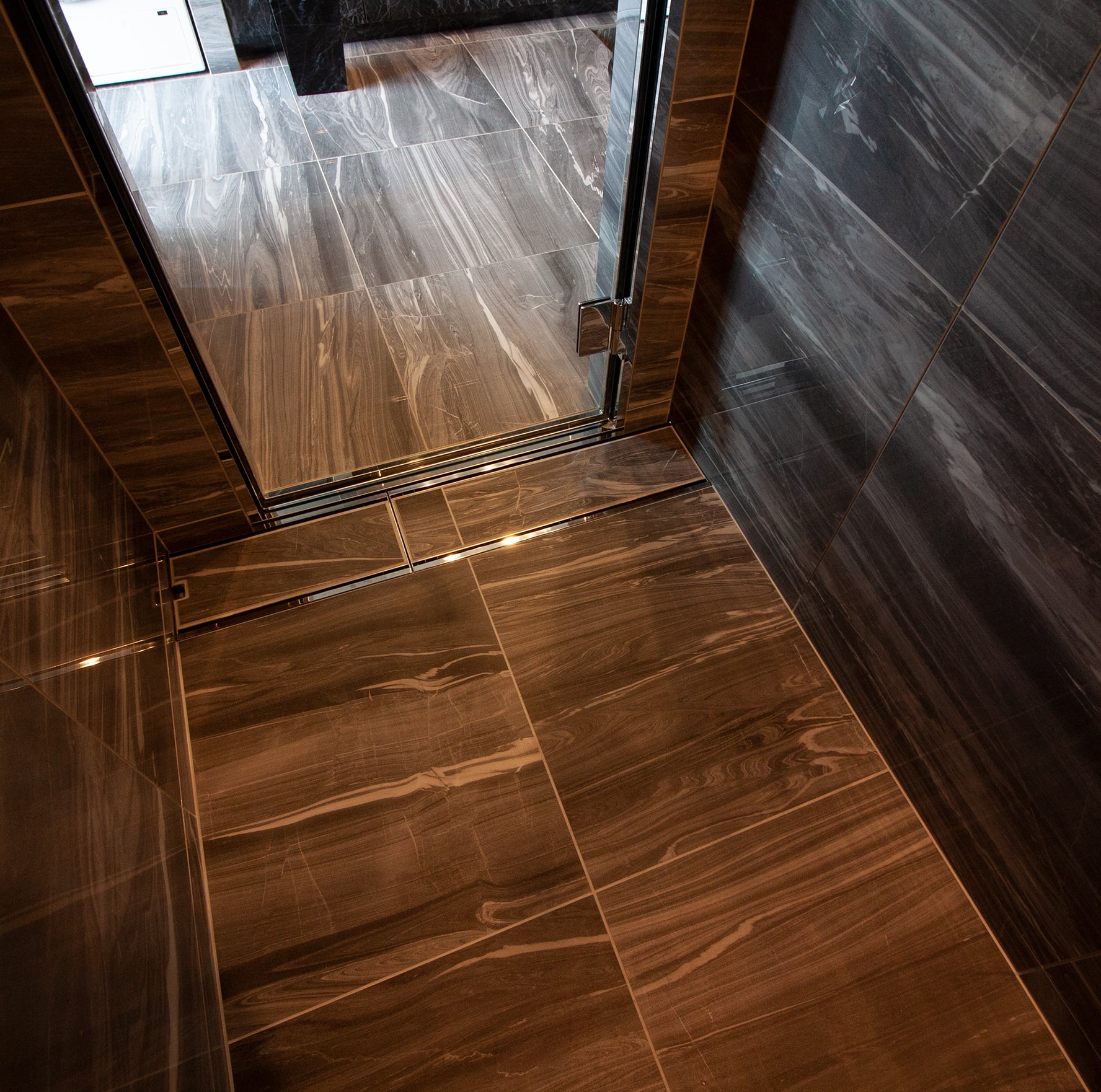 特注　オーダー　ユニットバス　事例11 シャワールーム　定型サイズ　