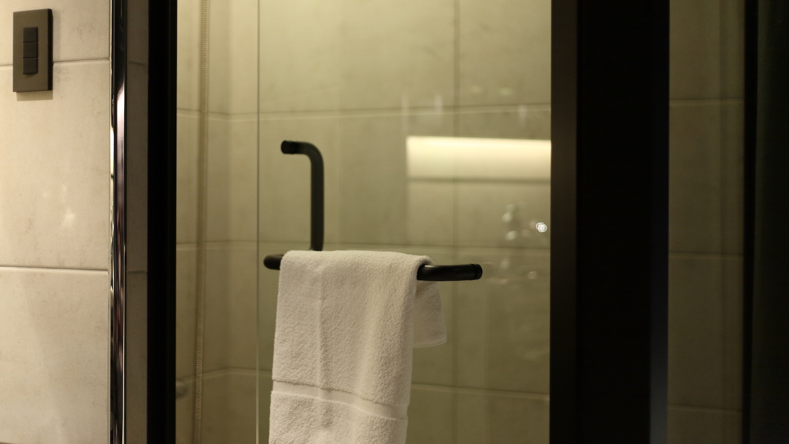 特注　オーダー　ユニットバス　事例17 シャワールーム　フリーサイズ　ホテル　