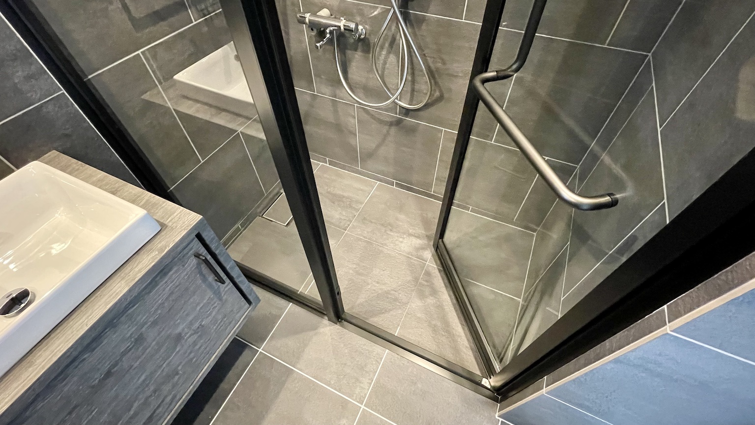 特注　オーダー　ユニットバス　事例19 バスルーム　定型サイズ　シャワールーム　