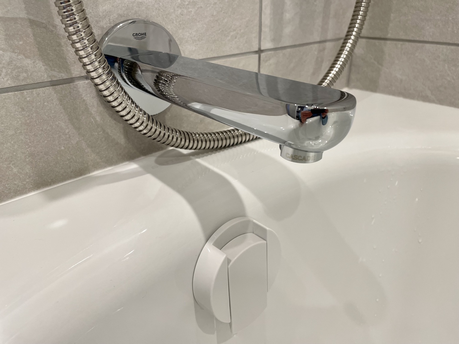 特注　オーダー　ユニットバス　事例24 バスルーム　フリーサイズ　3点ユニット　バス水栓　吐水　スパウト　グローエ