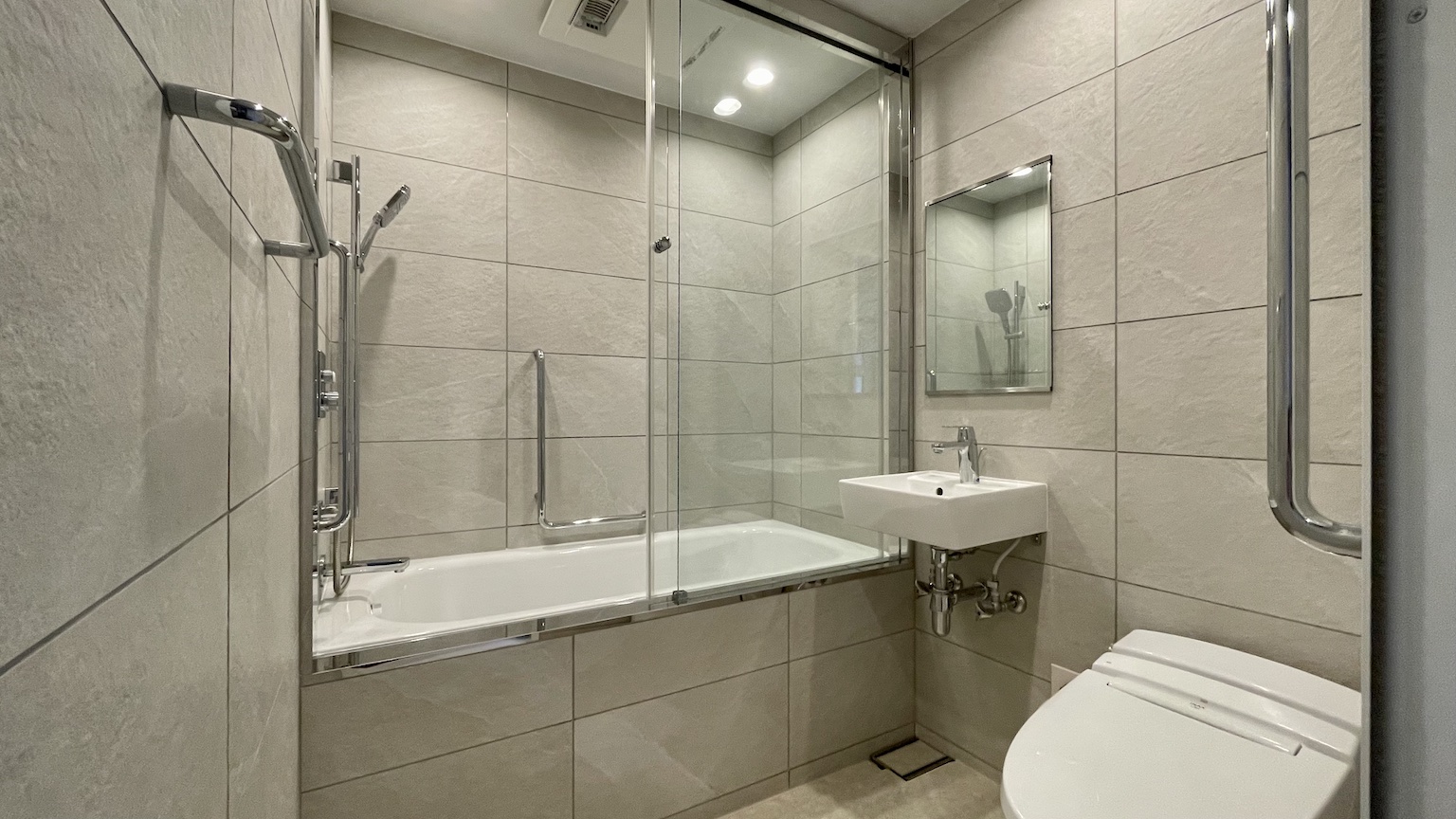 特注　オーダー　ユニットバス　事例24 バスルーム　フリーサイズ　3点ユニット　