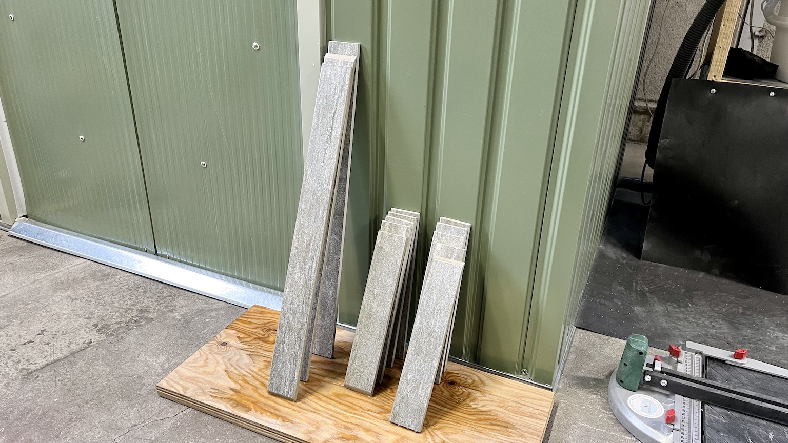 イジュール 特注 オーダー ユニットバス バスルーム タイルの洗面ボウル