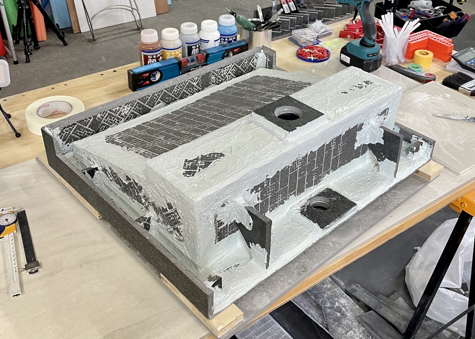 イジュール 特注 オーダー ユニットバス バスルーム タイルの洗面ボウル