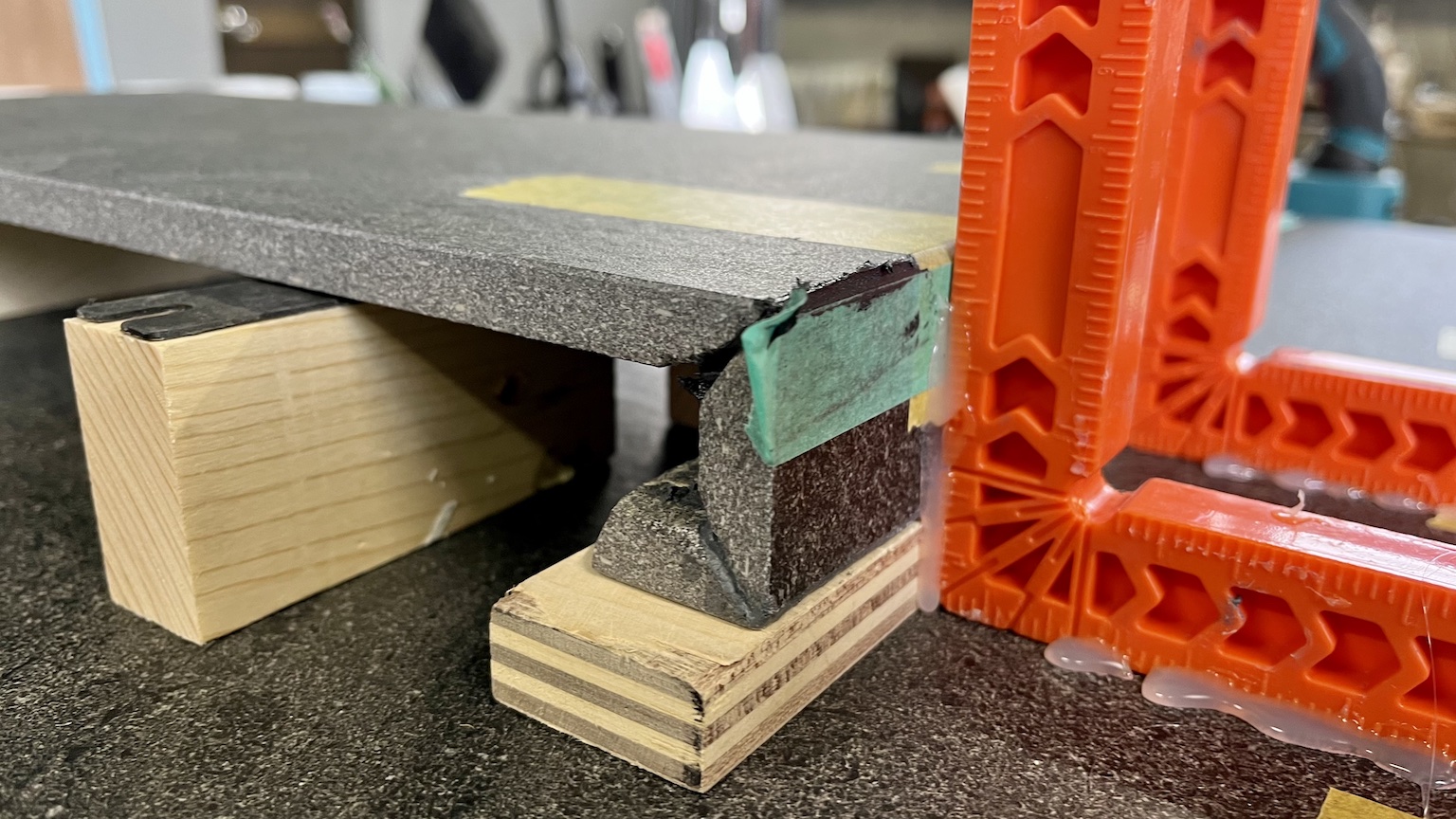 イジュール 特注 オーダー ユニットバス バスルーム タイルの洗面ボウル